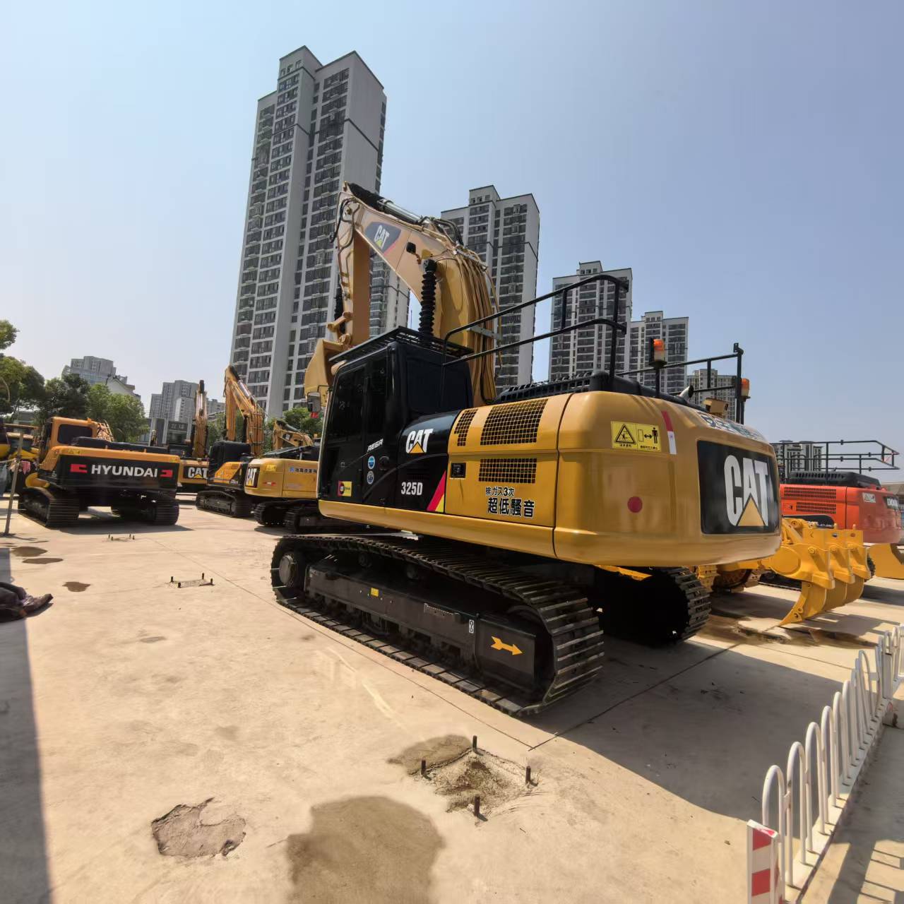 Used Catepillar Excavator CAT 325D