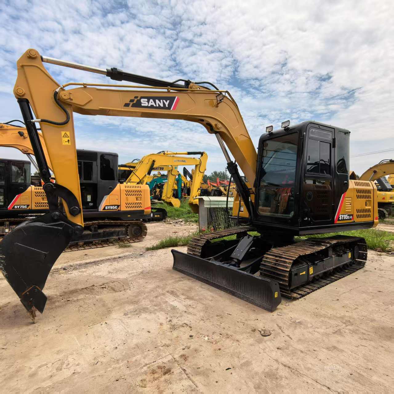 Used Sany Excavator SY95C-9 - Image 2